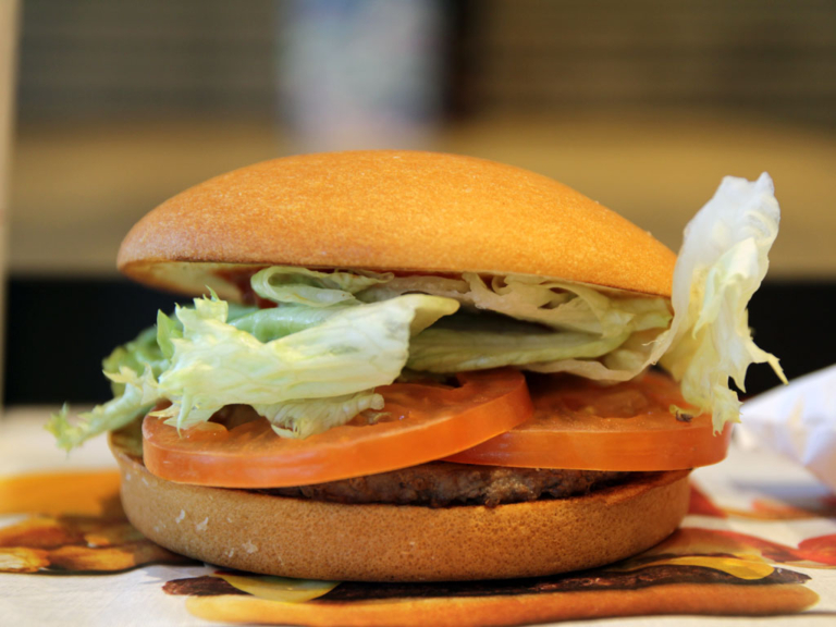 Img MCDONALD 2 8 768x576