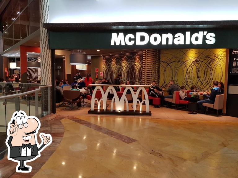Img MCDONALDS CC Rosaleda 1 768x576