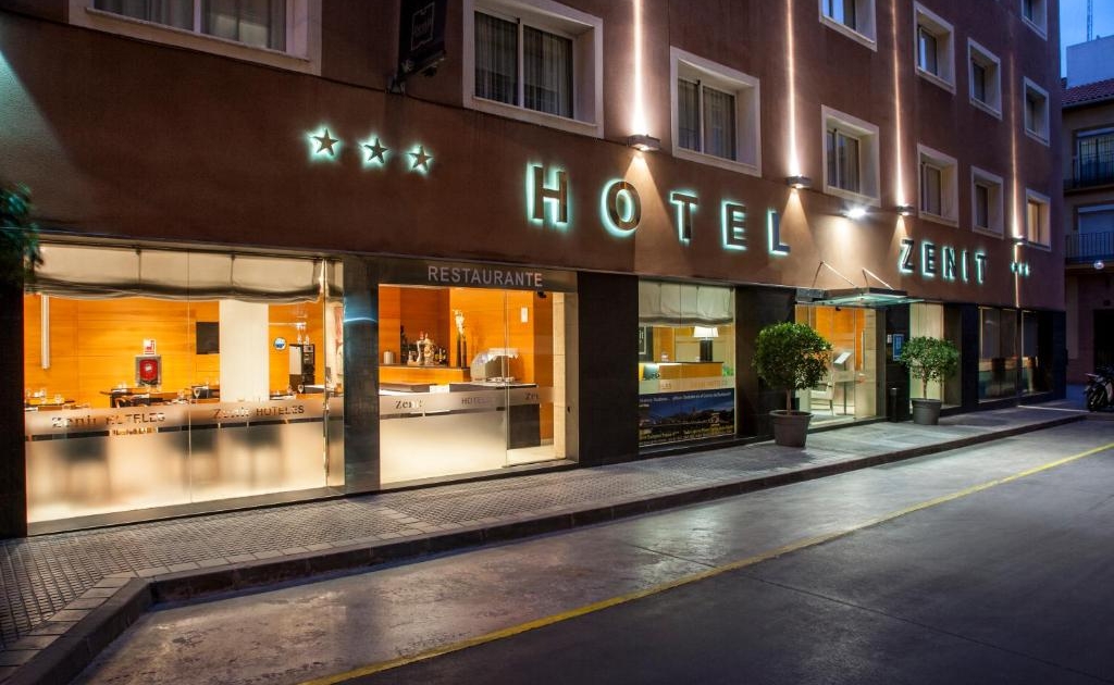 Portada HOTEL ZENIT Malaga 1024x630